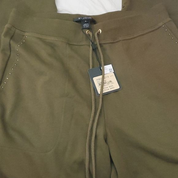 St. John Pants - ST. JOHN medium new with tags cotton terry pants